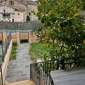 Superbe Rez-de-jardin Refait à Neuf. Breil-sur-Roya